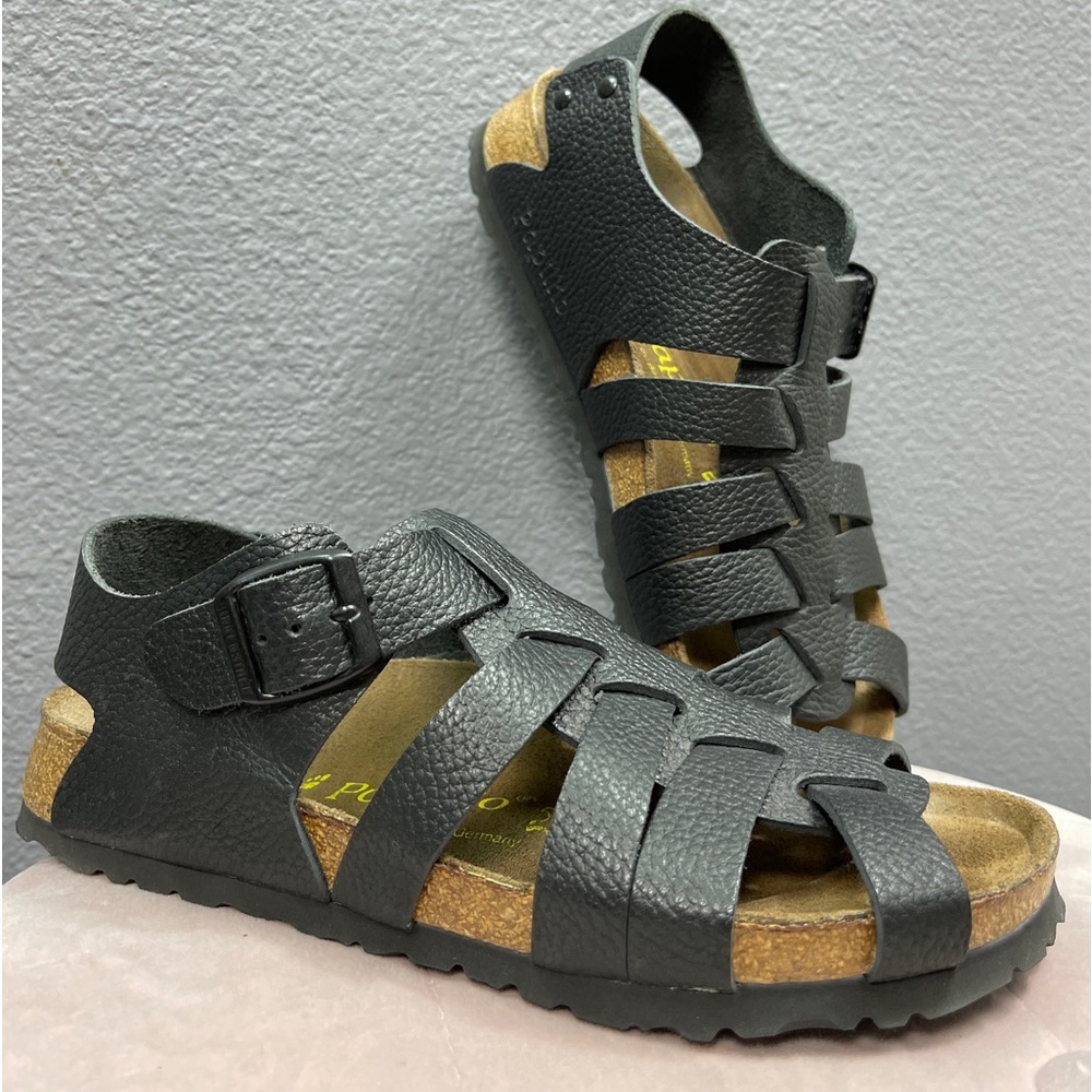 papillio by Birkenstock 38 strappy buckle  NWOT black women.